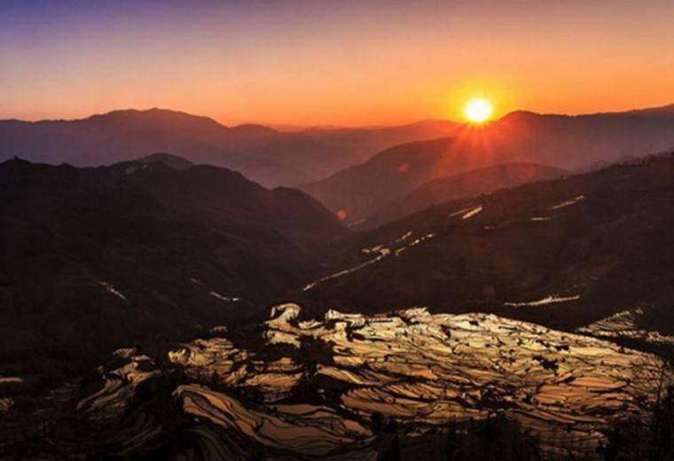 到云南旅游？这十大景点不容错过！