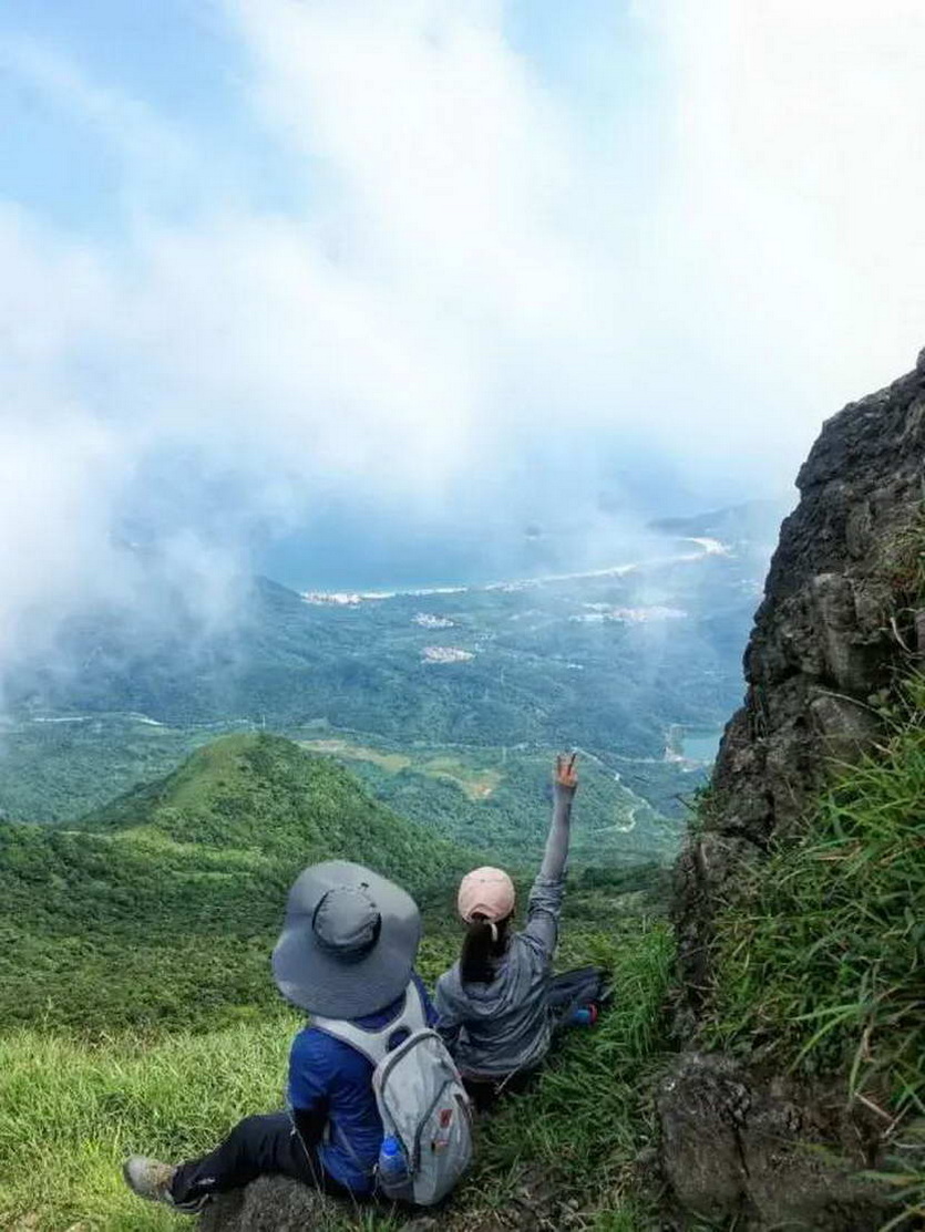 最美七姑娘山_04