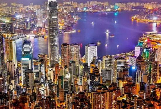 香港