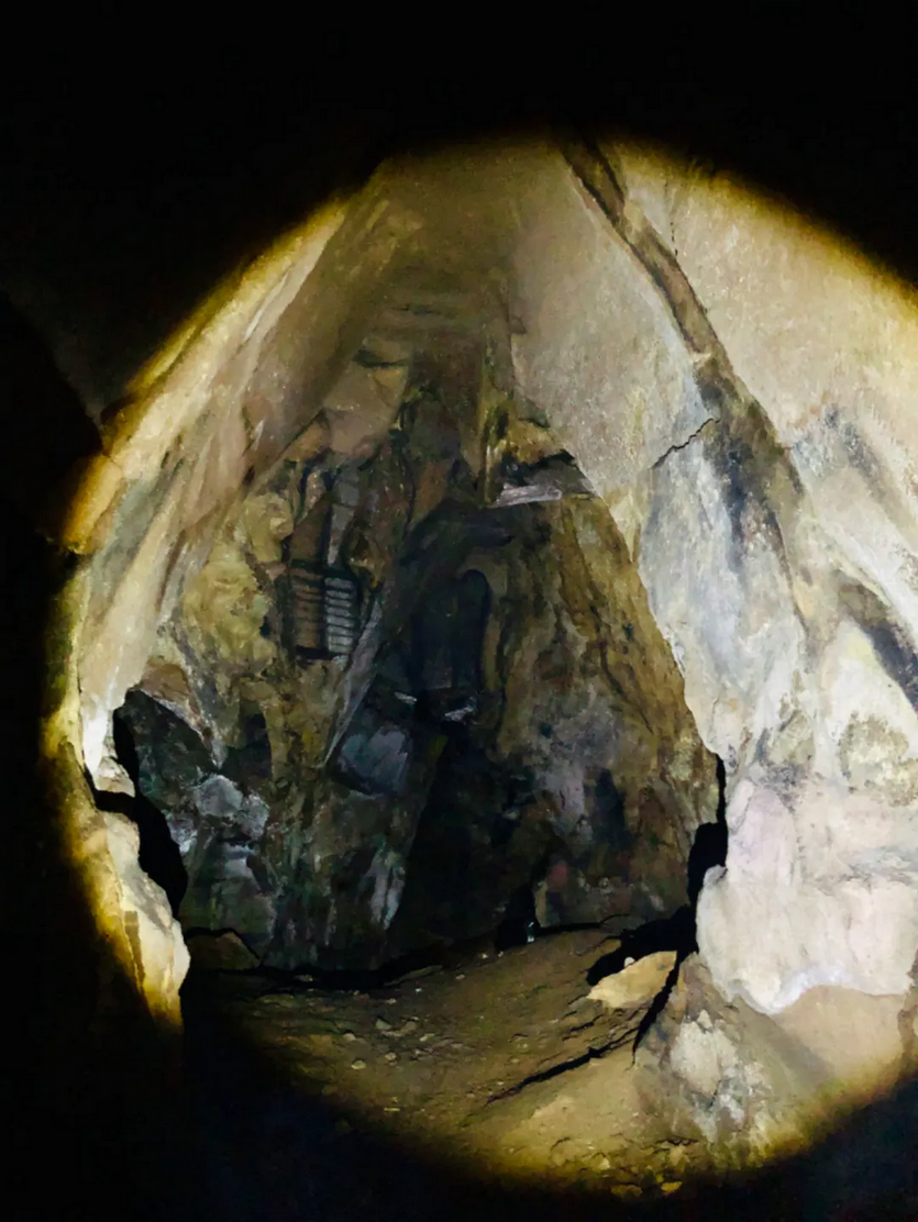 西樵山探洞_07 西樵山探洞_07