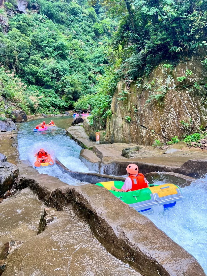 黄腾峡漂流 (10)